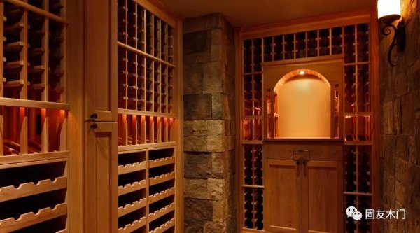 遠離喧鬧，生活在別處，自然為家